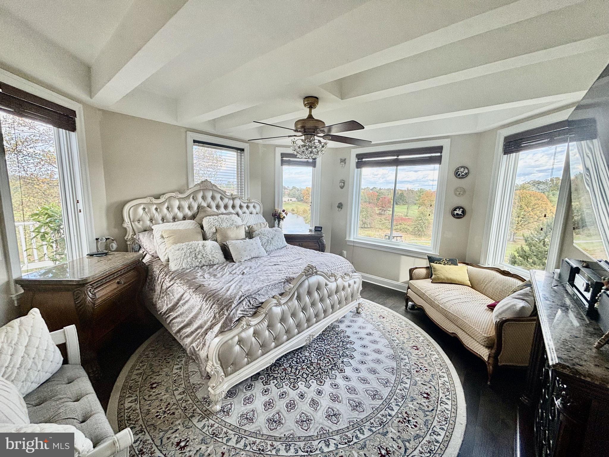 HOLLY HILLS - Residential