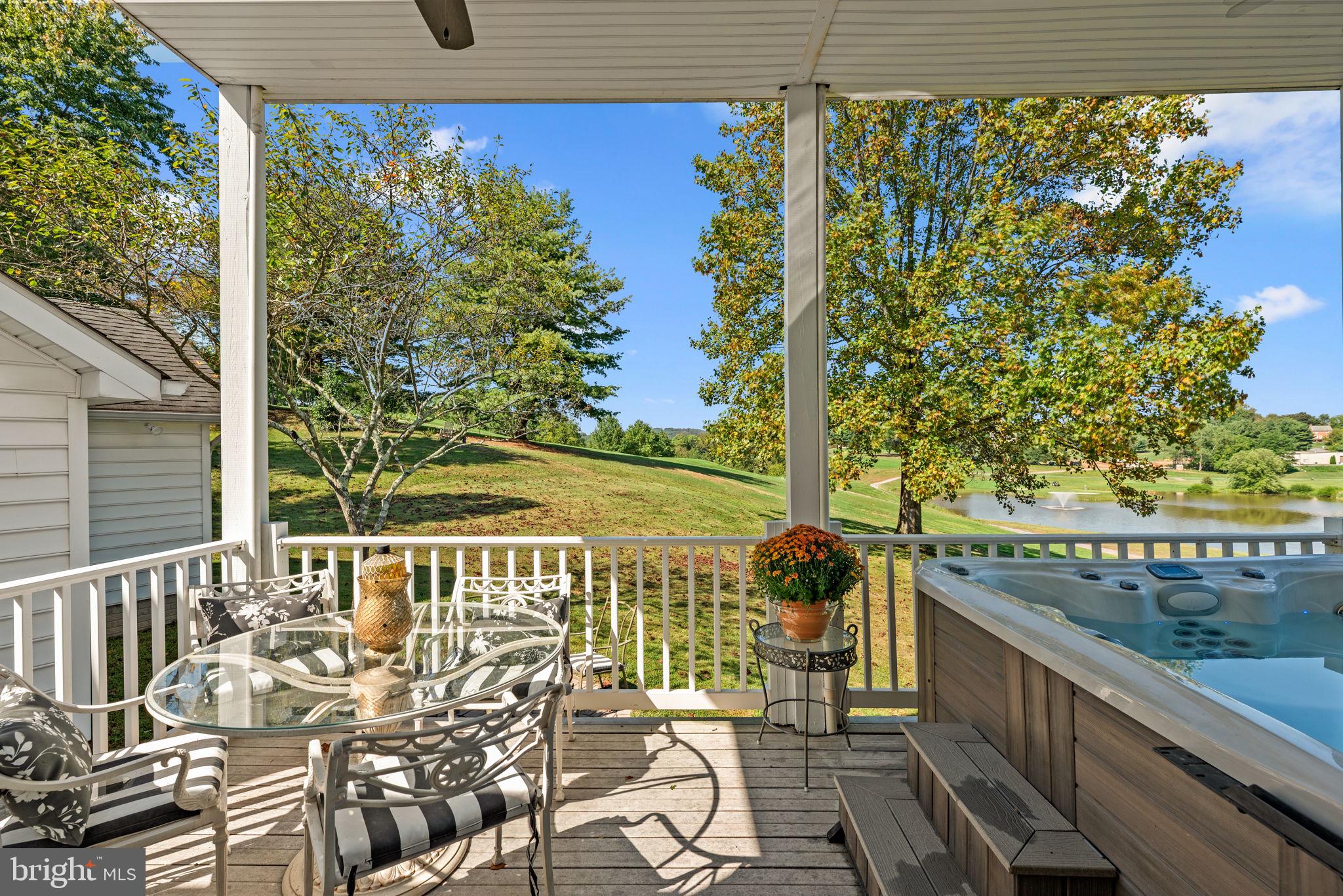 HOLLY HILLS - Residential