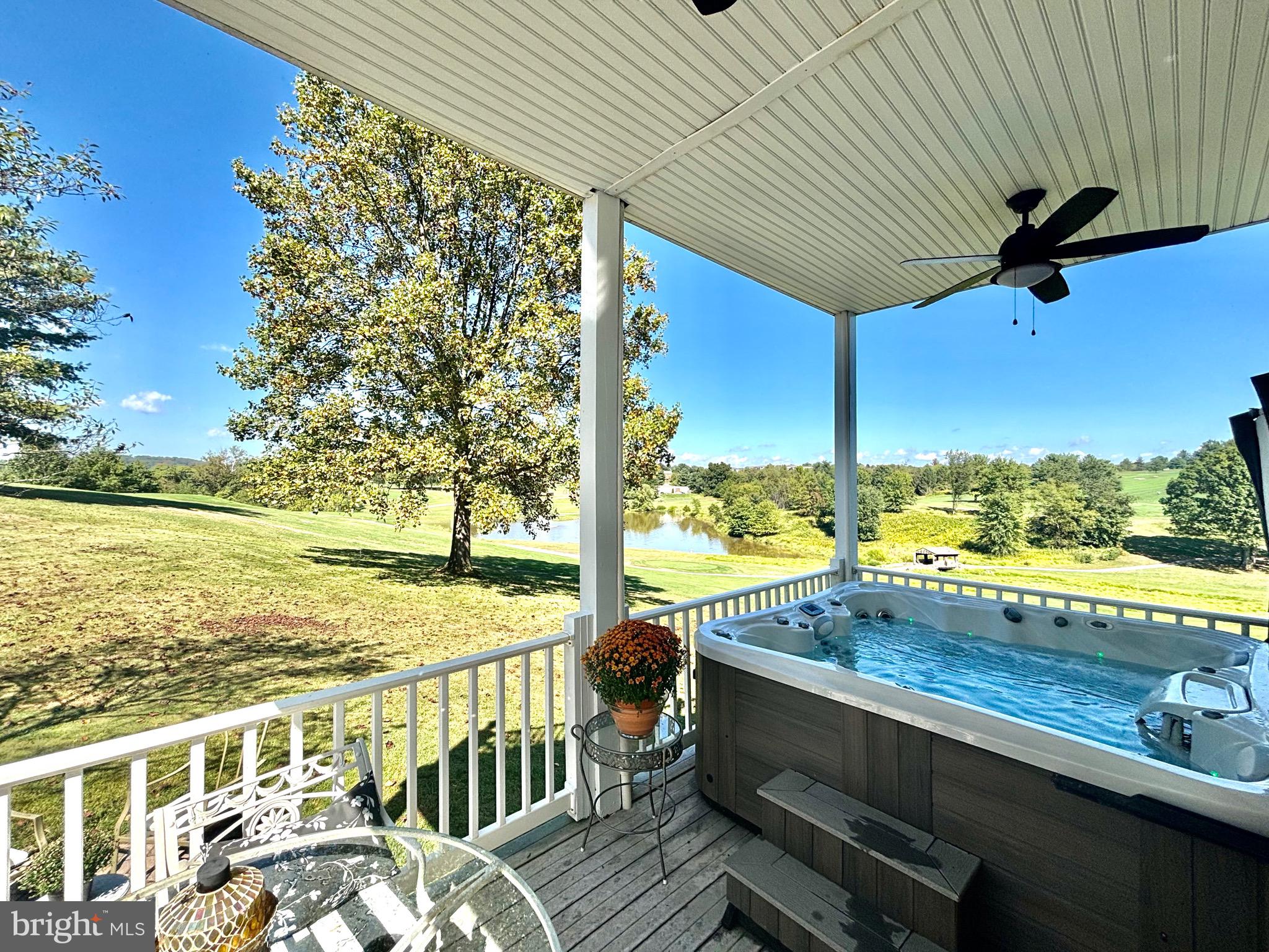 HOLLY HILLS - Residential