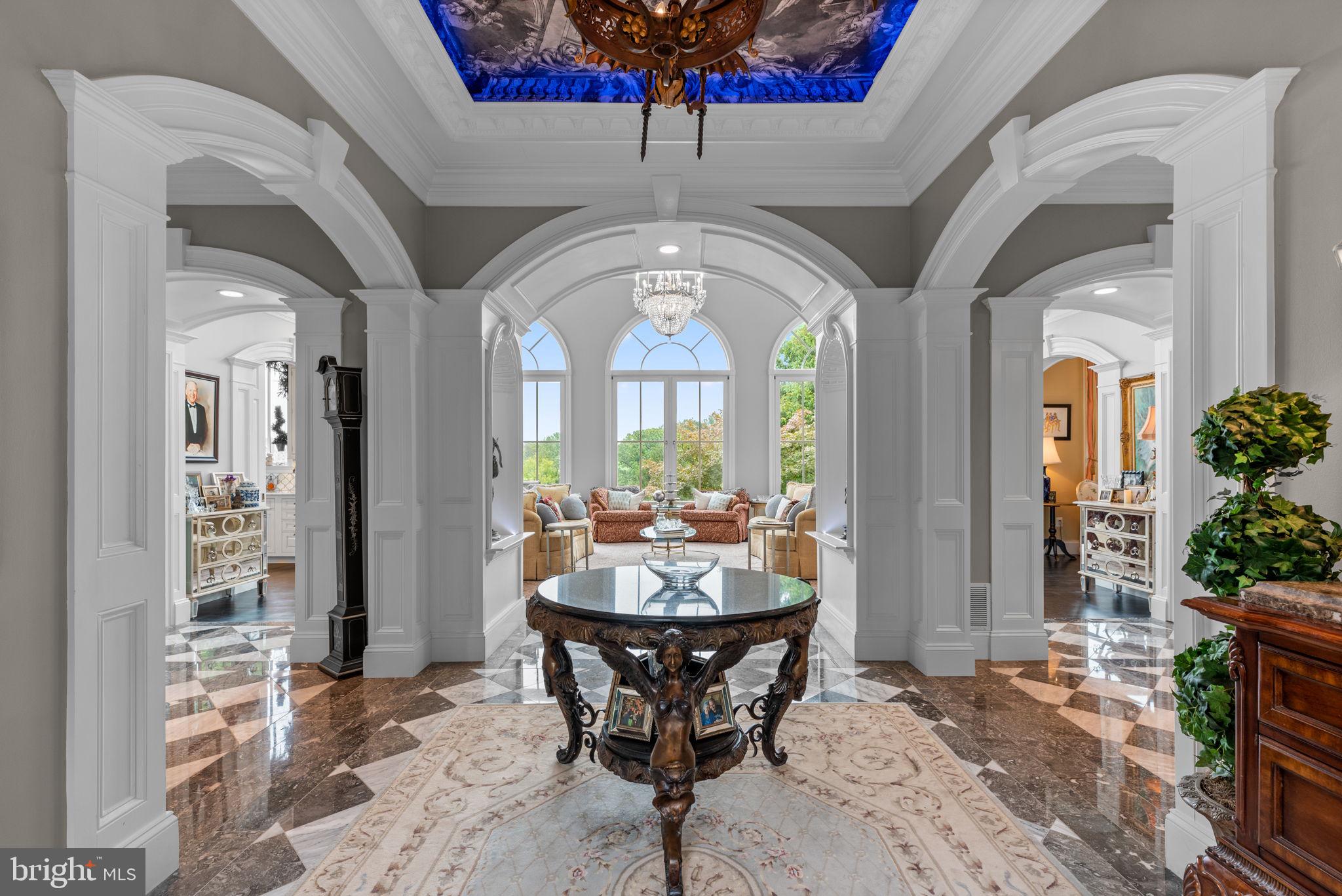 HOLLY HILLS - Residential