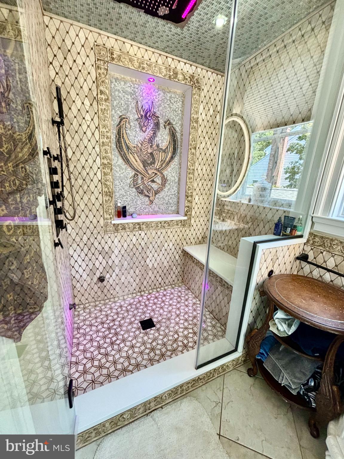 HOLLY HILLS - Residential