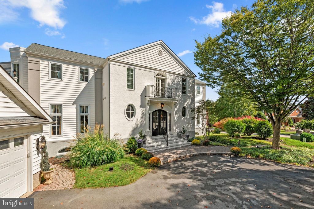 Photo of 10035 Pebble Beach Terrace, IJAMSVILLE, MD 21754 (MLS # MDFR2070648)
