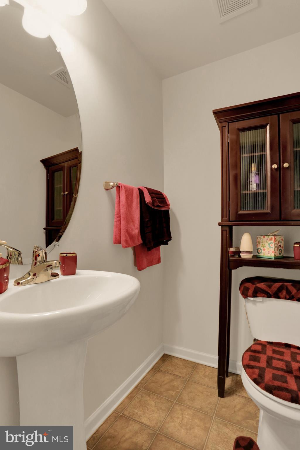 LAKELAND PLACE - Residential