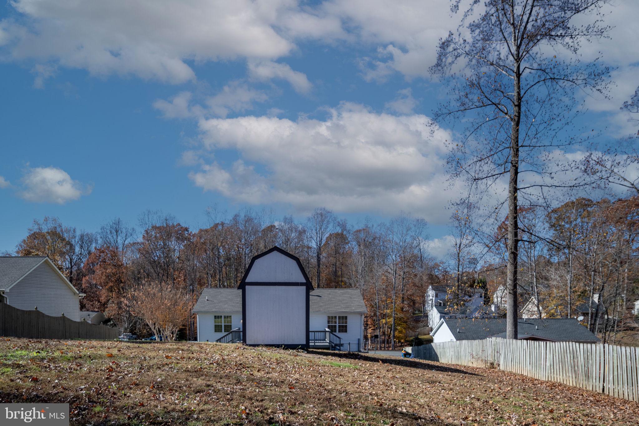 SURRY WOODS - Residential