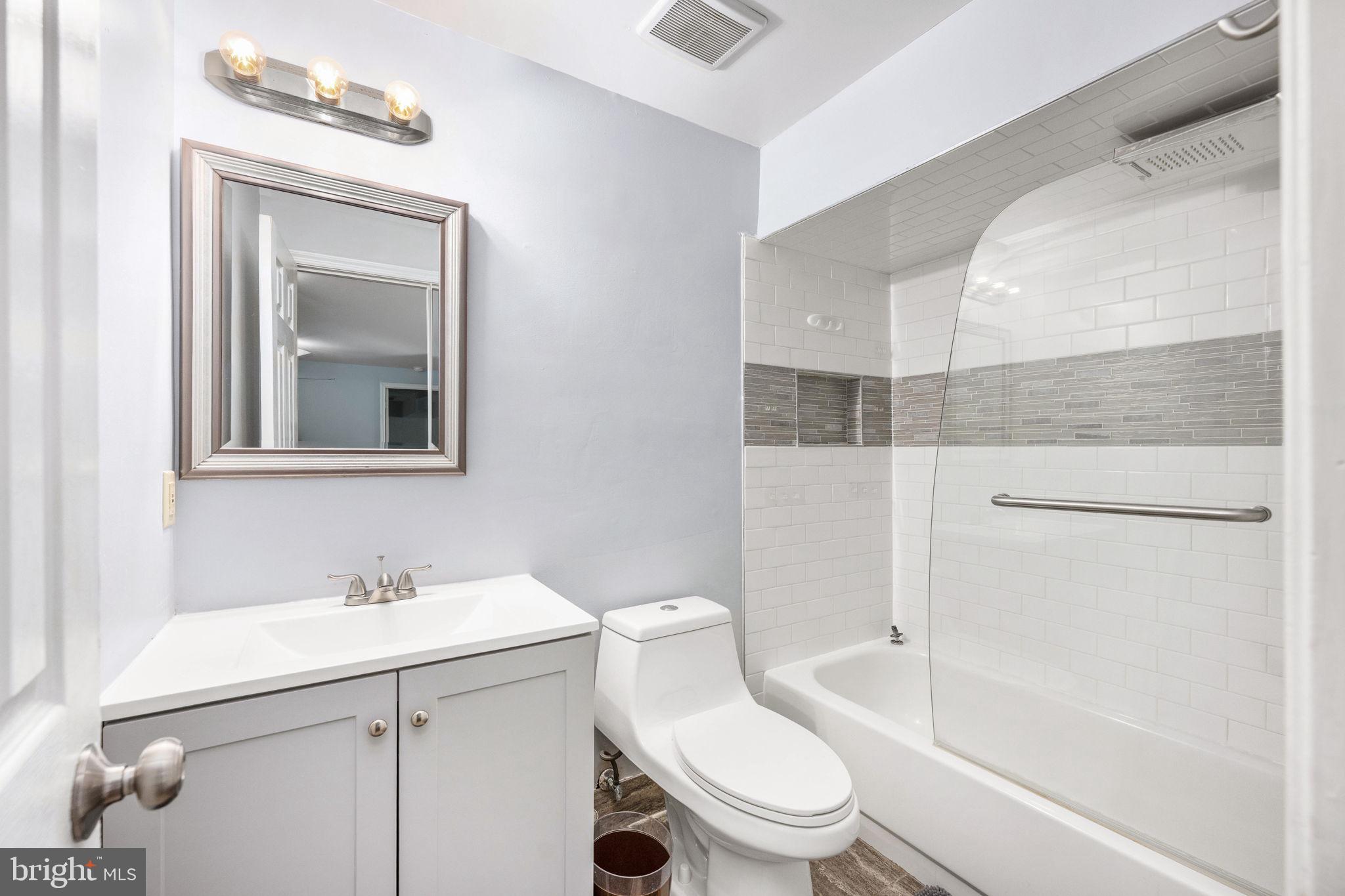 SURRY WOODS - Residential