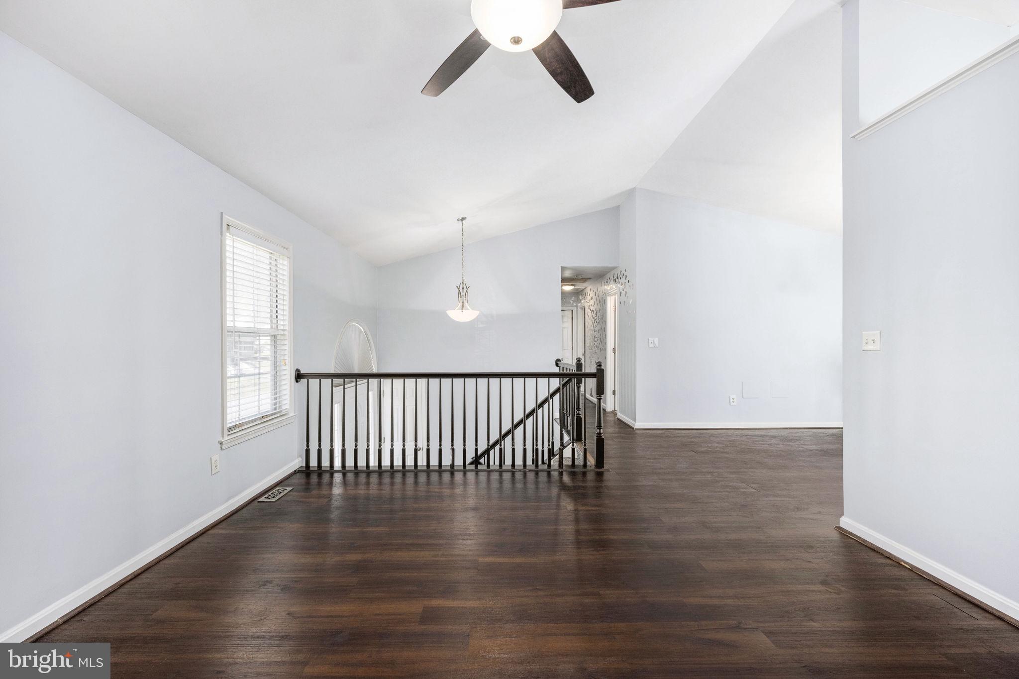 SURRY WOODS - Residential