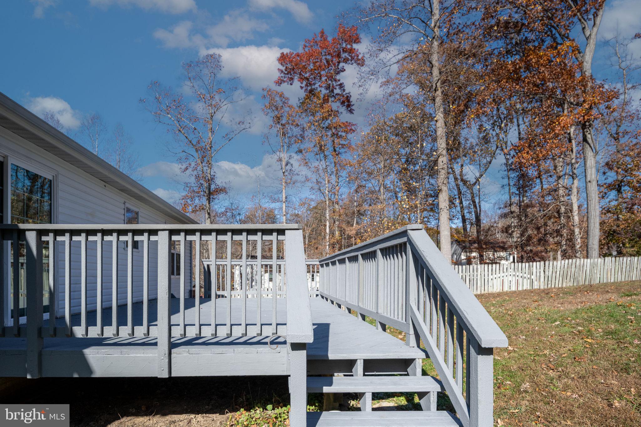 SURRY WOODS - Residential