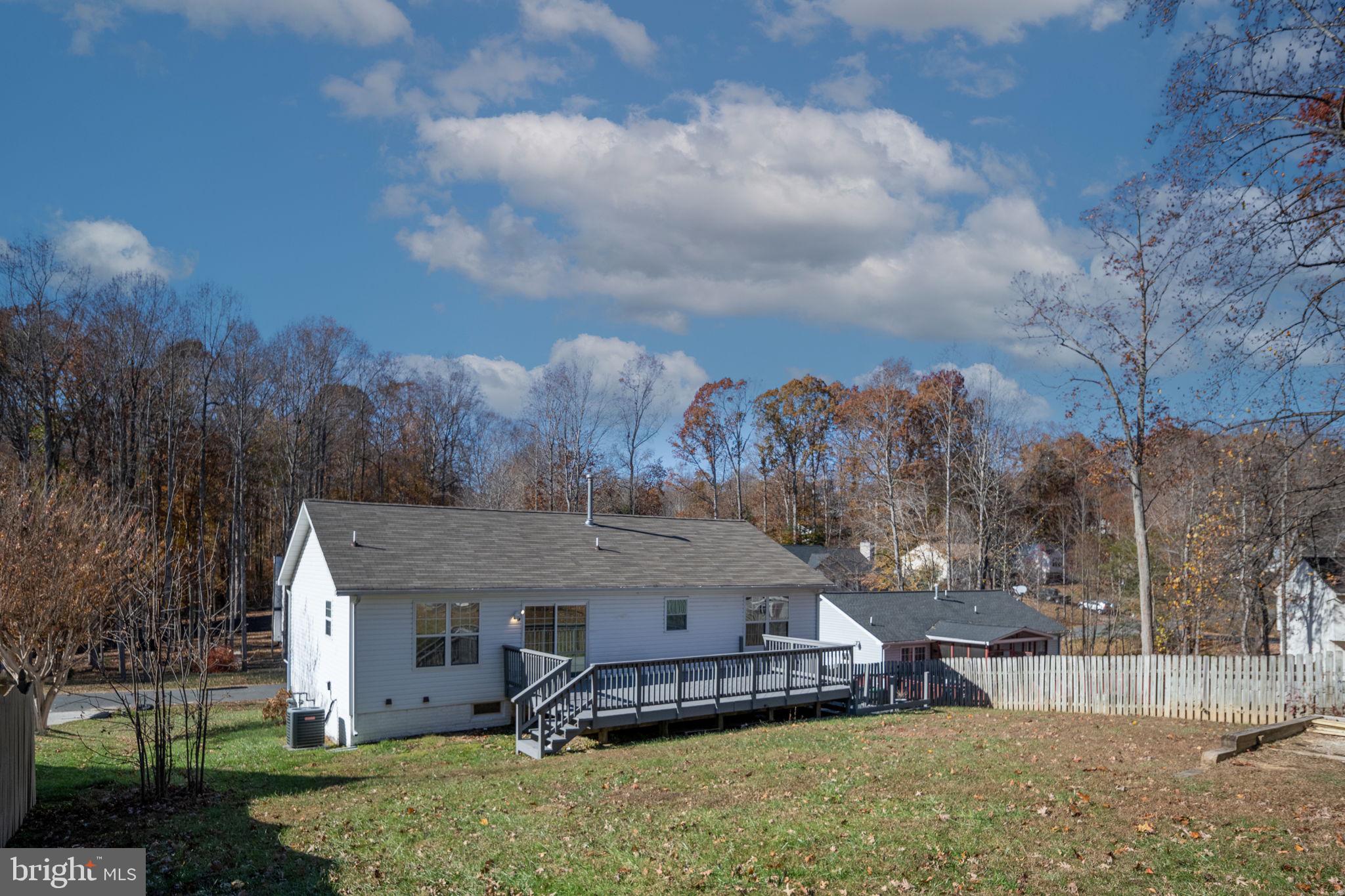 SURRY WOODS - Residential