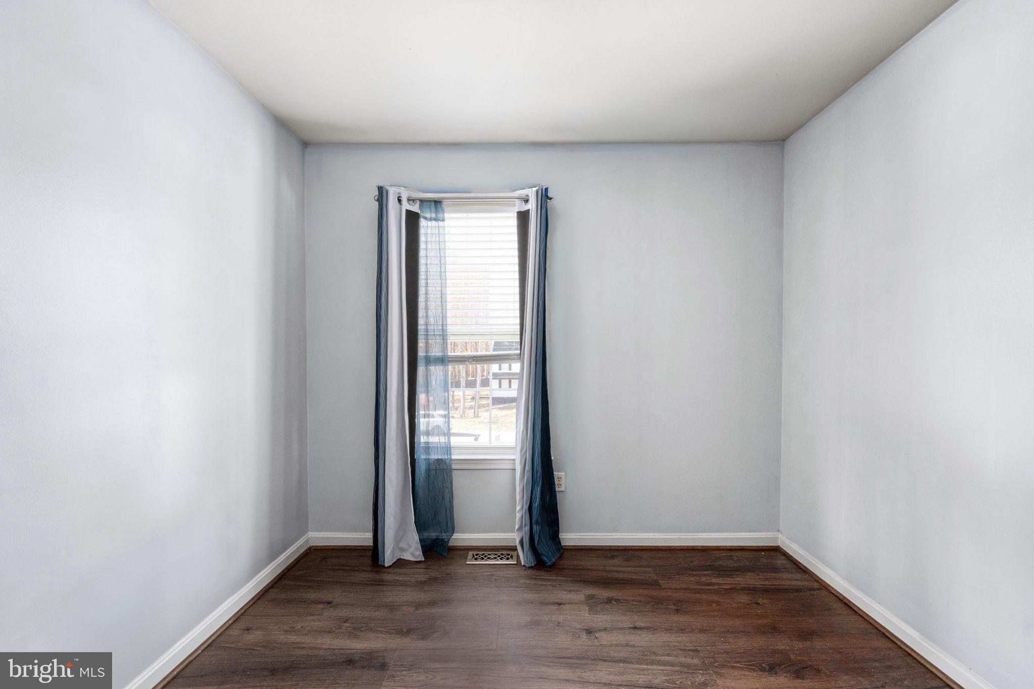 SURRY WOODS - Residential