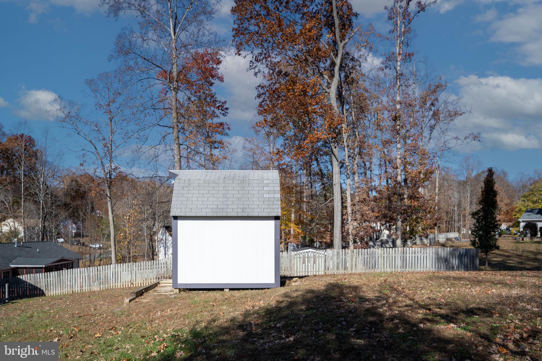 SURRY WOODS - Residential