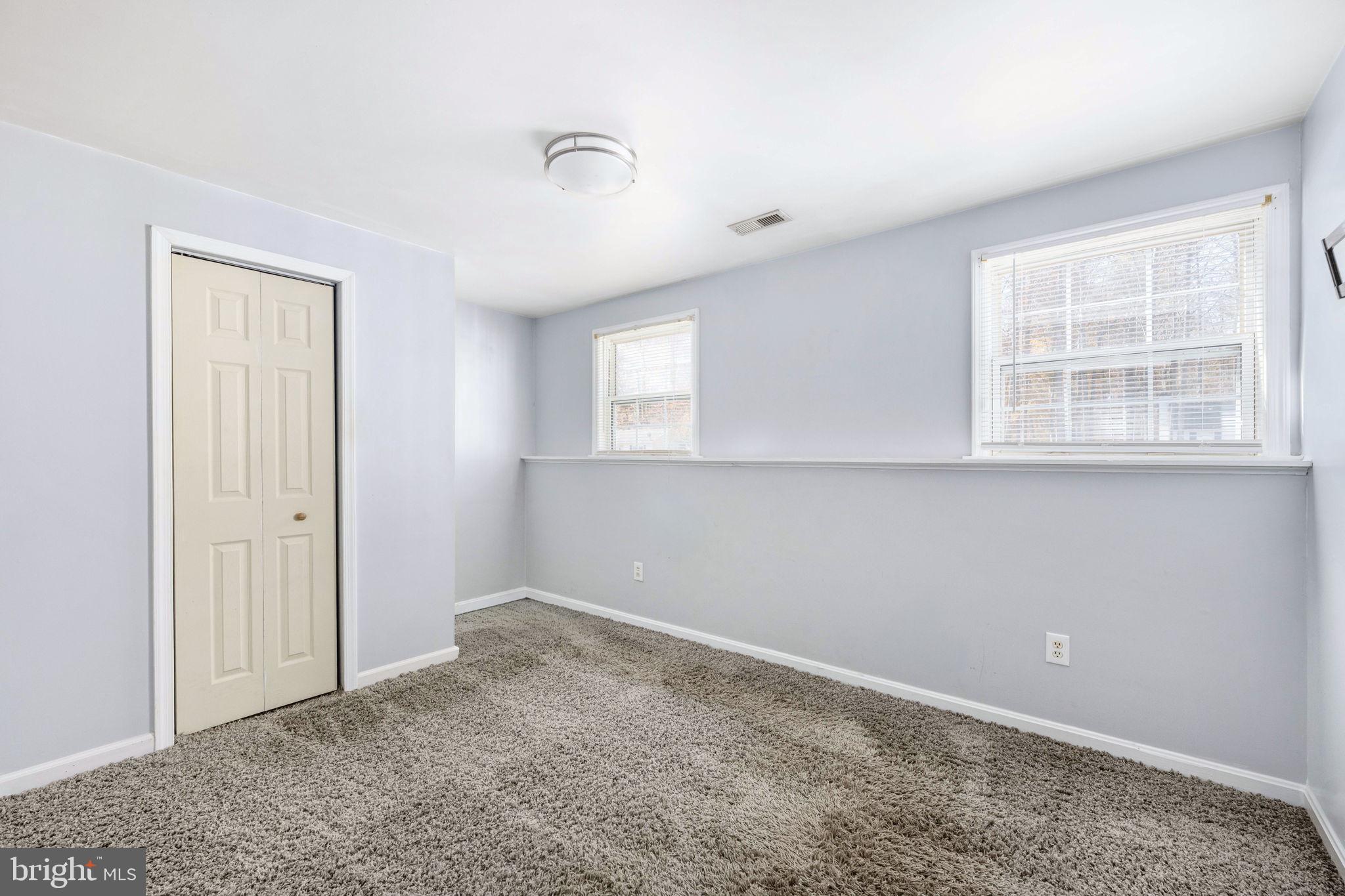 SURRY WOODS - Residential