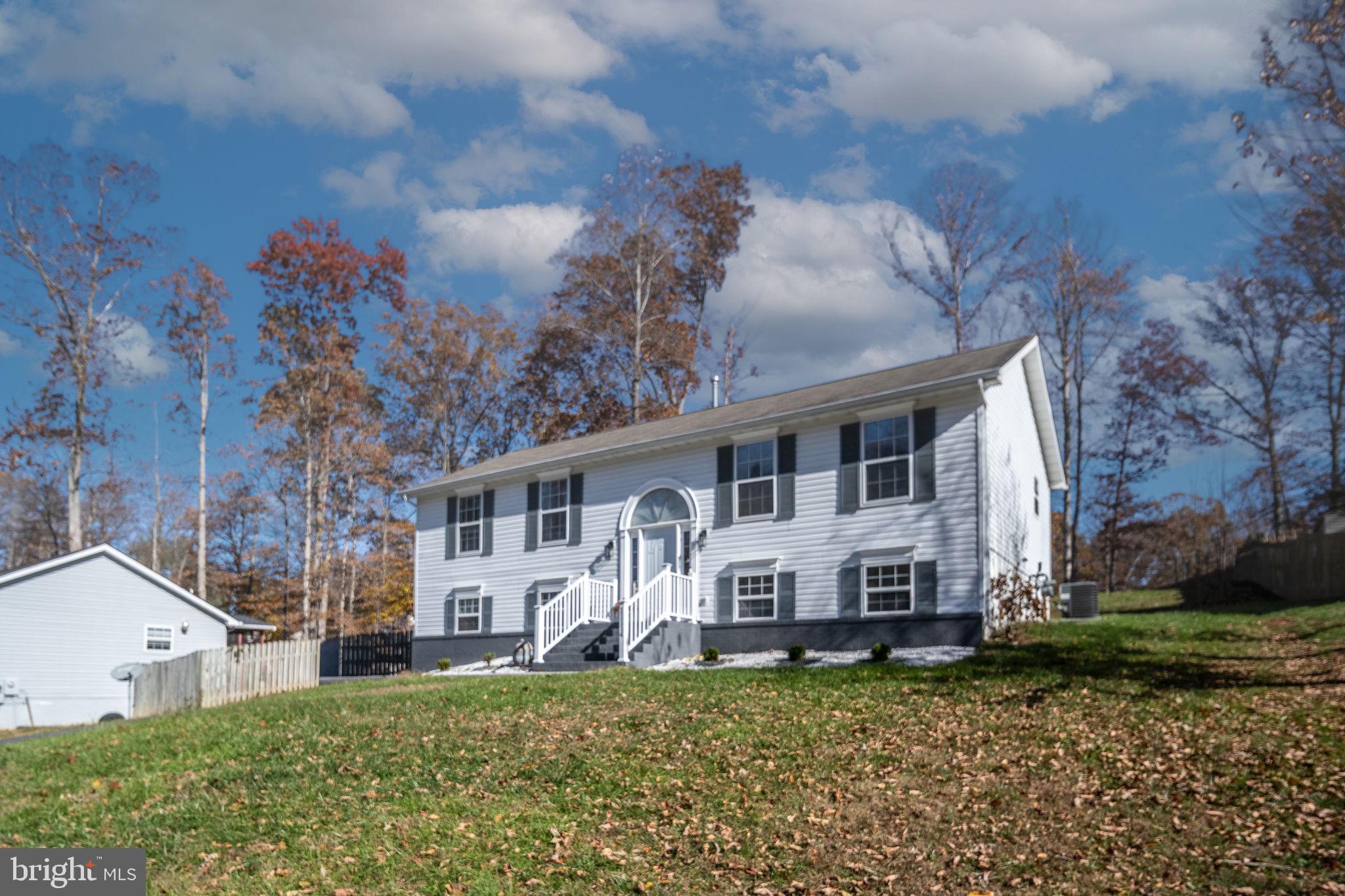 SURRY WOODS - Residential