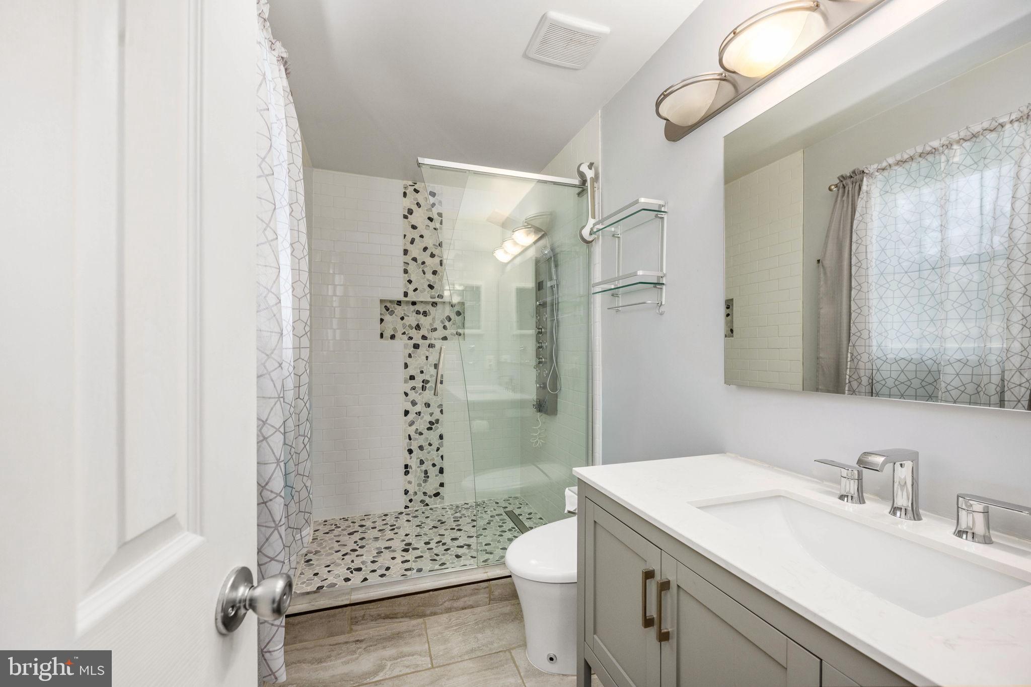 SURRY WOODS - Residential