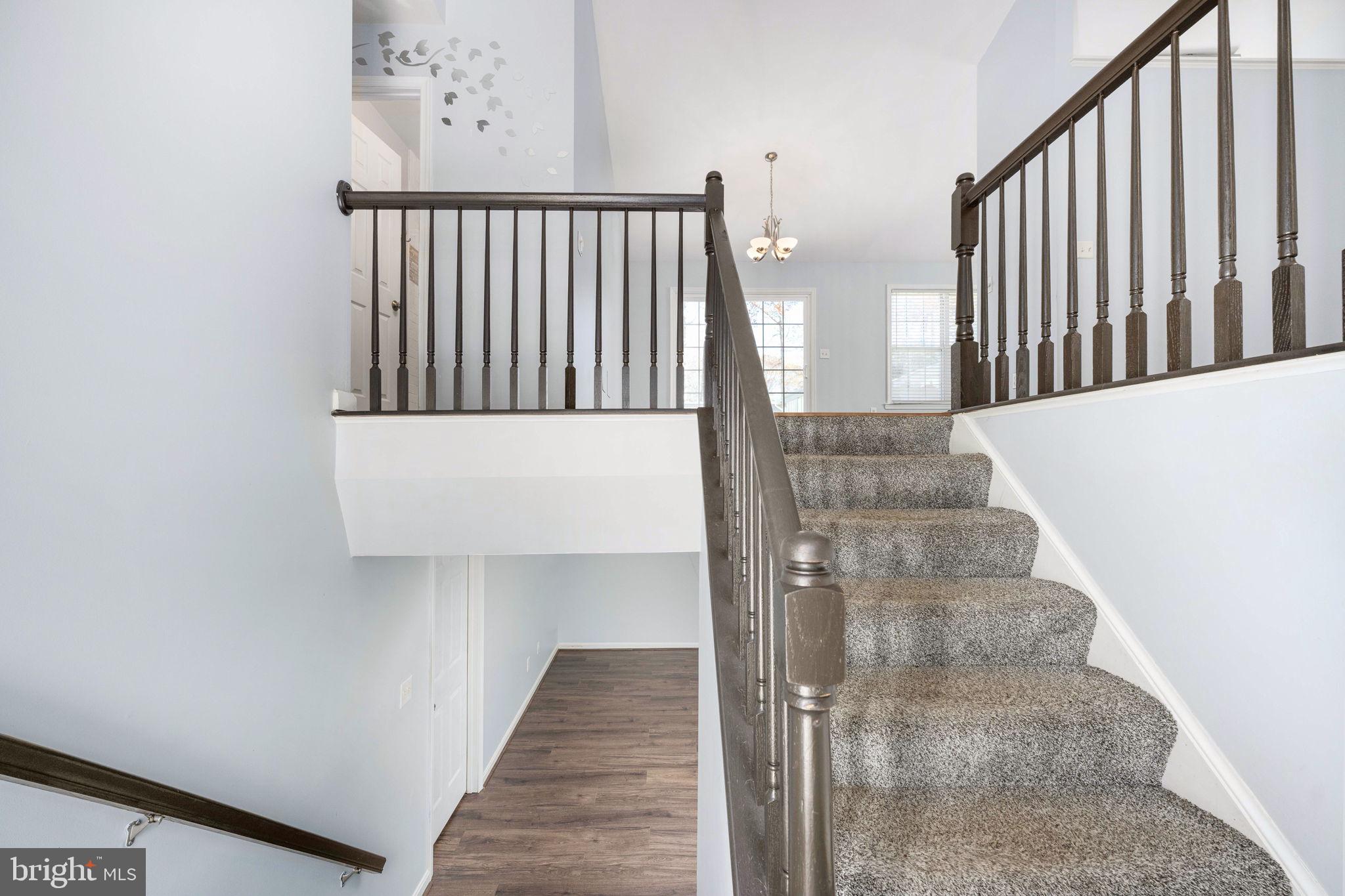 SURRY WOODS - Residential