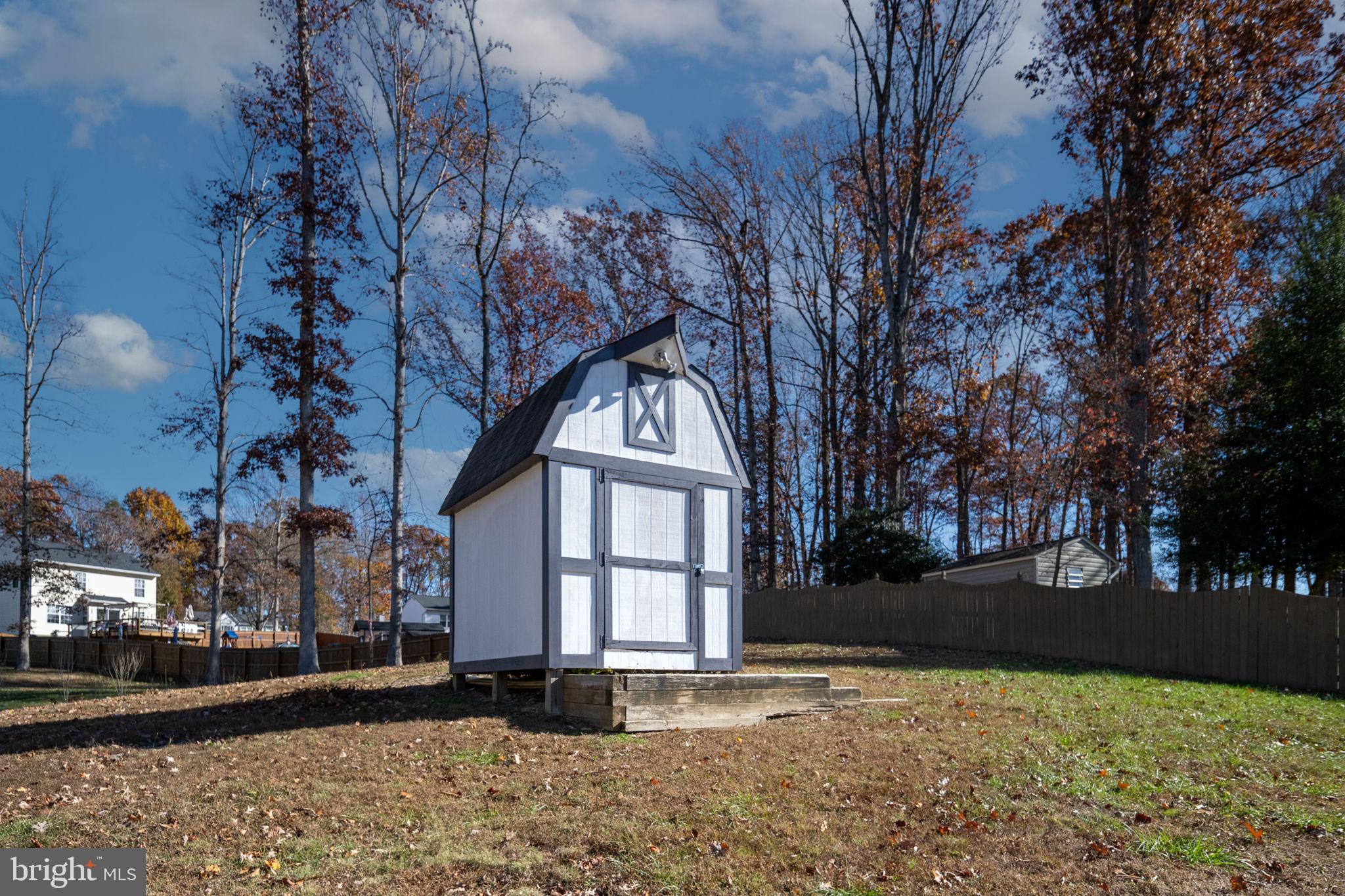 SURRY WOODS - Residential