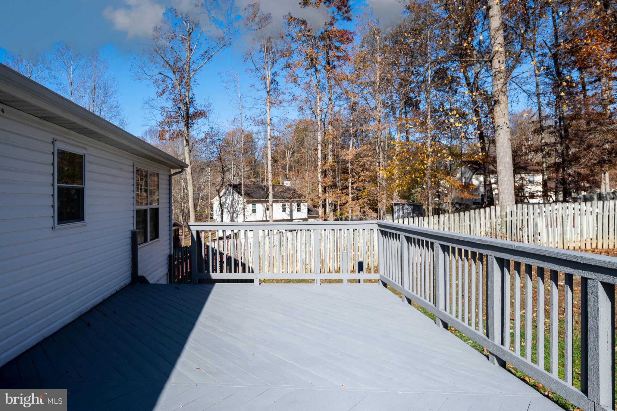 SURRY WOODS - Residential