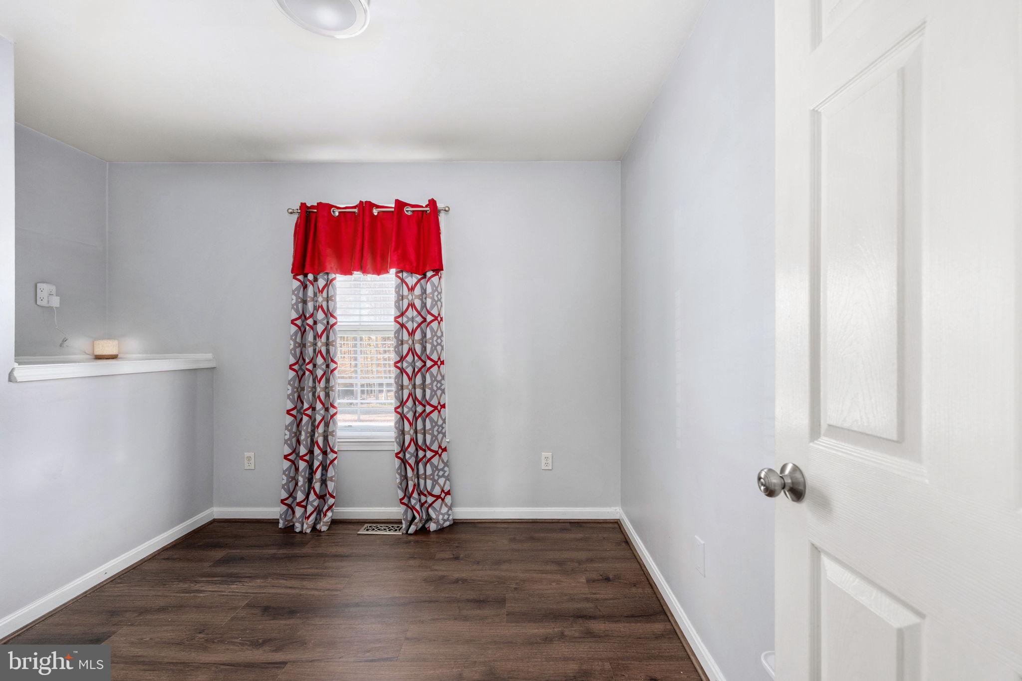 SURRY WOODS - Residential