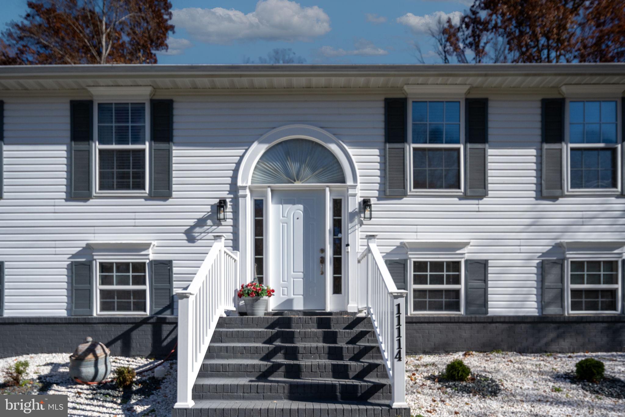 SURRY WOODS - Residential