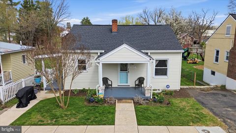 Homes For Sale - 107 W Antietam Street<br/> SHARPSBURG, MD 21782