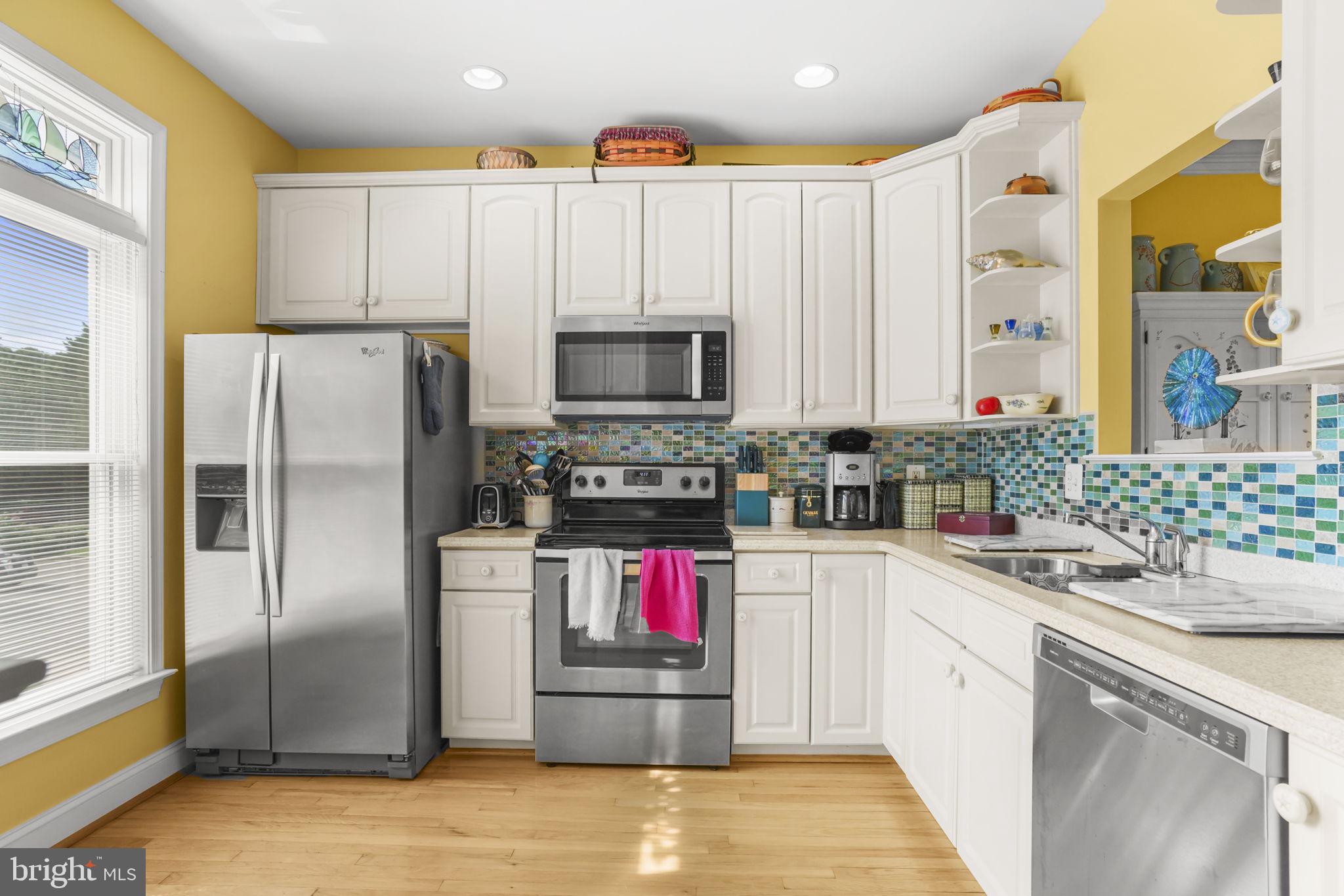 48403 SUNBURST DRIVE
