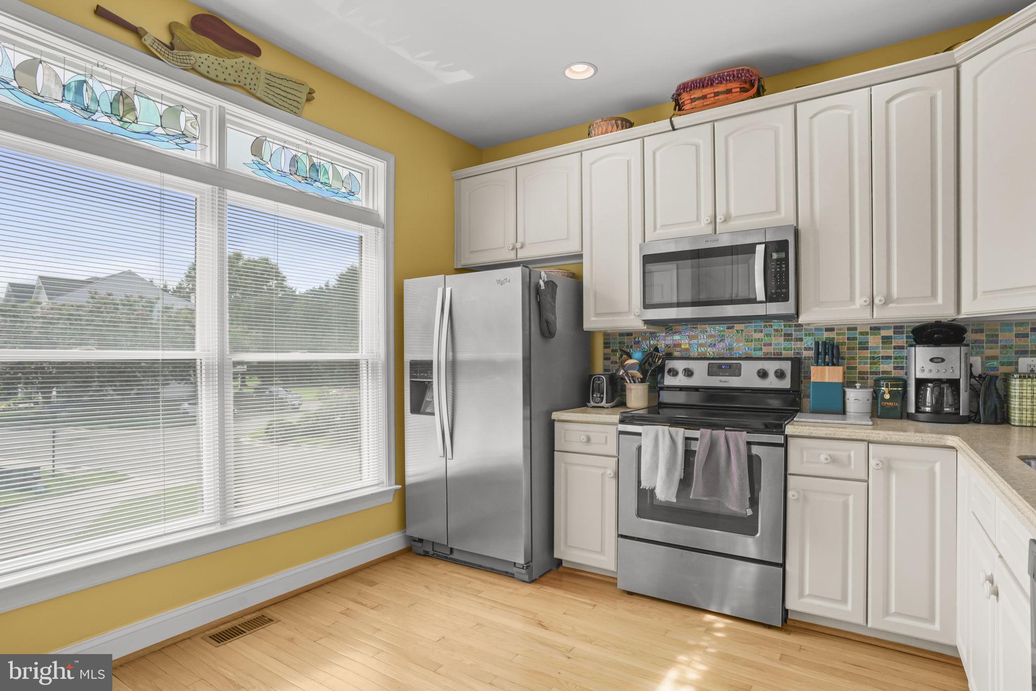 VILLAS ON WATERS EDGE - Residential