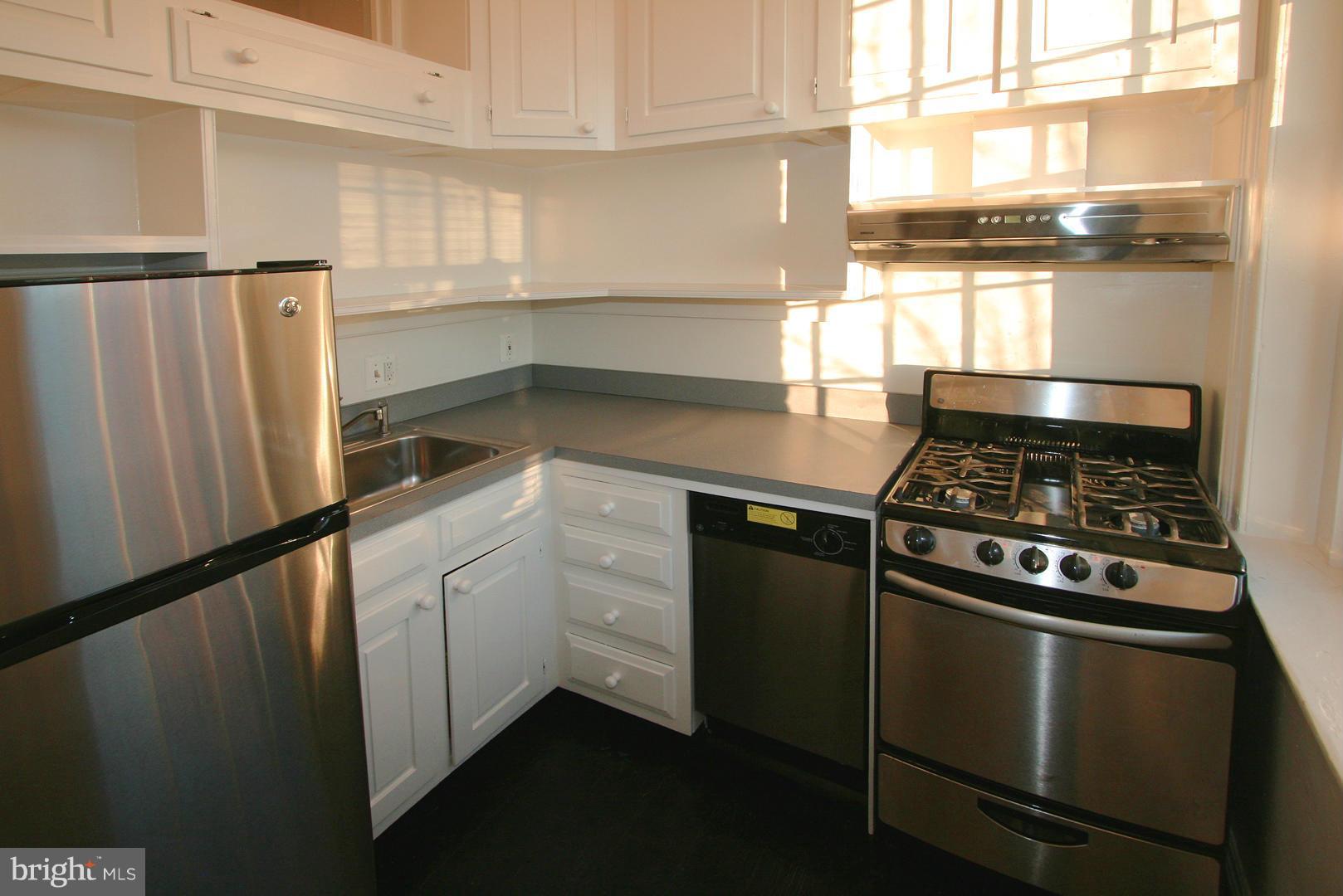 OLD TOWN - Residential Lease