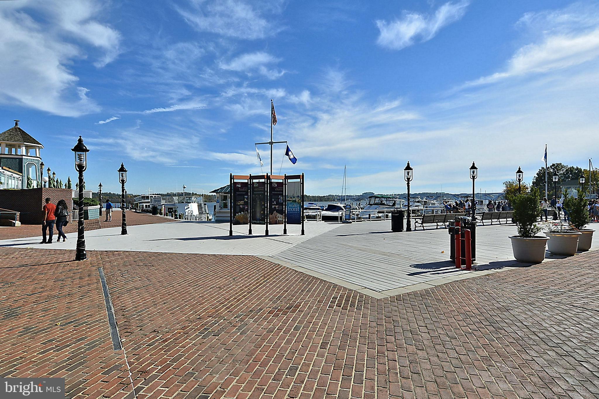 CHATHAM SQUARE - Residential