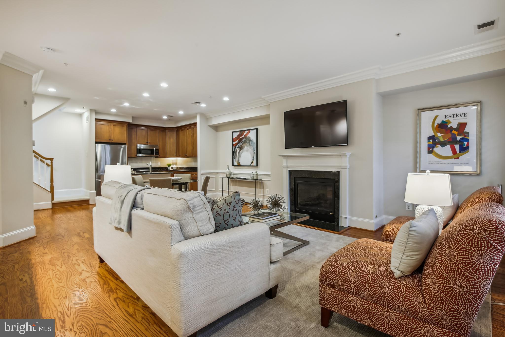 CHATHAM SQUARE - Residential