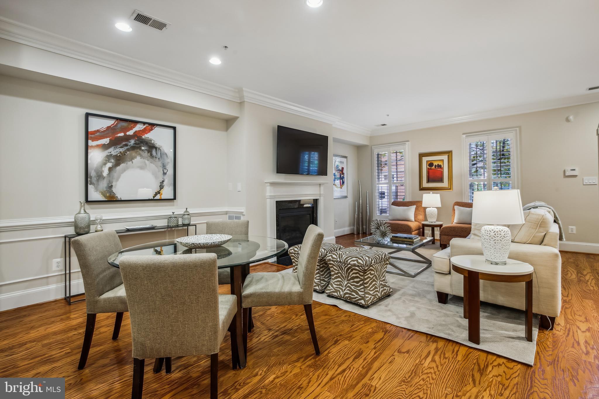 CHATHAM SQUARE - Residential