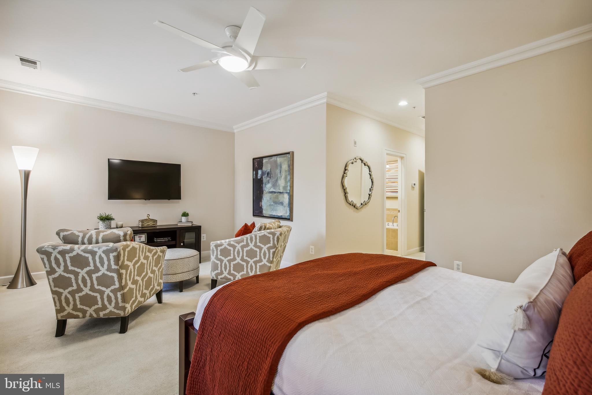 CHATHAM SQUARE - Residential