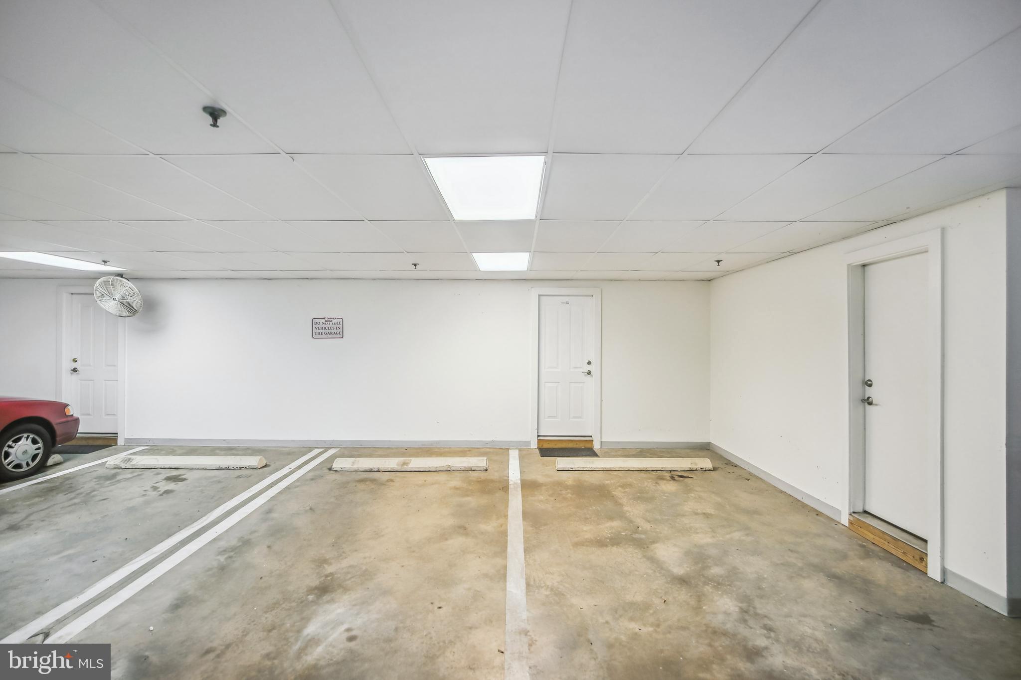 CHATHAM SQUARE - Residential