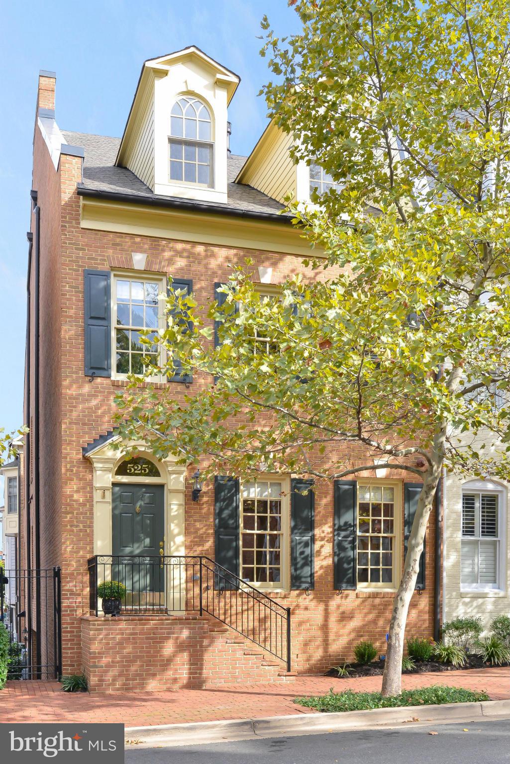 CHATHAM SQUARE - Residential