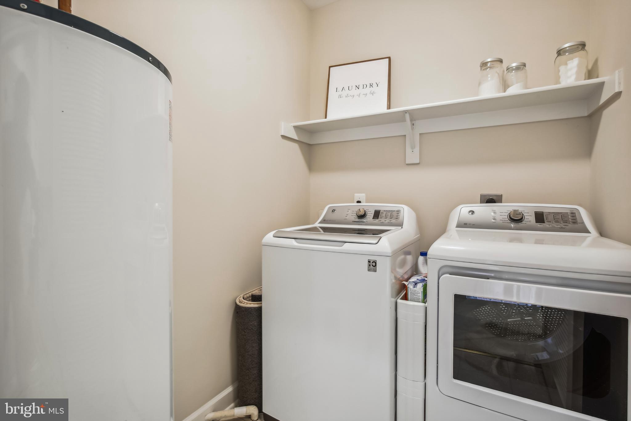 CHATHAM SQUARE - Residential