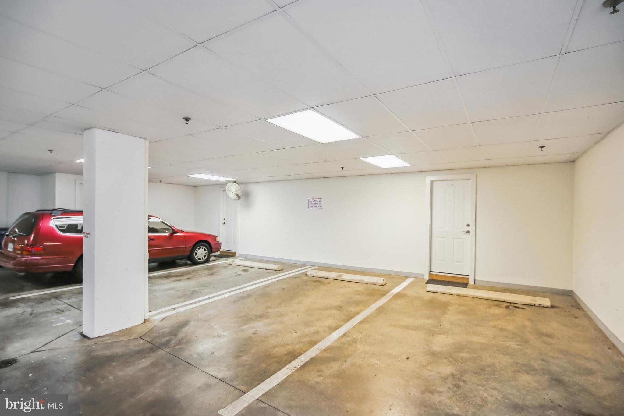 CHATHAM SQUARE - Residential