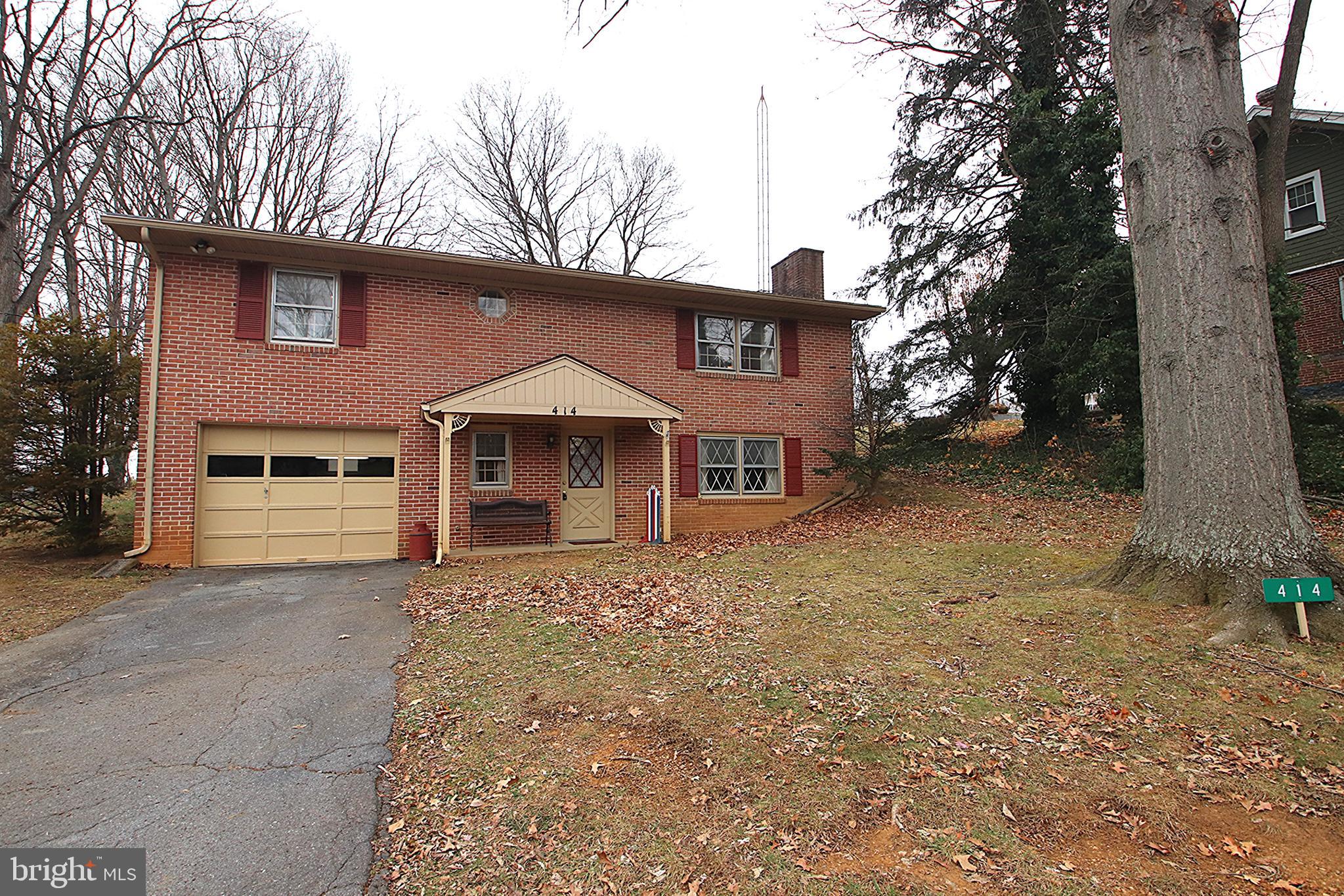 414 BEAVER CREEK ROAD