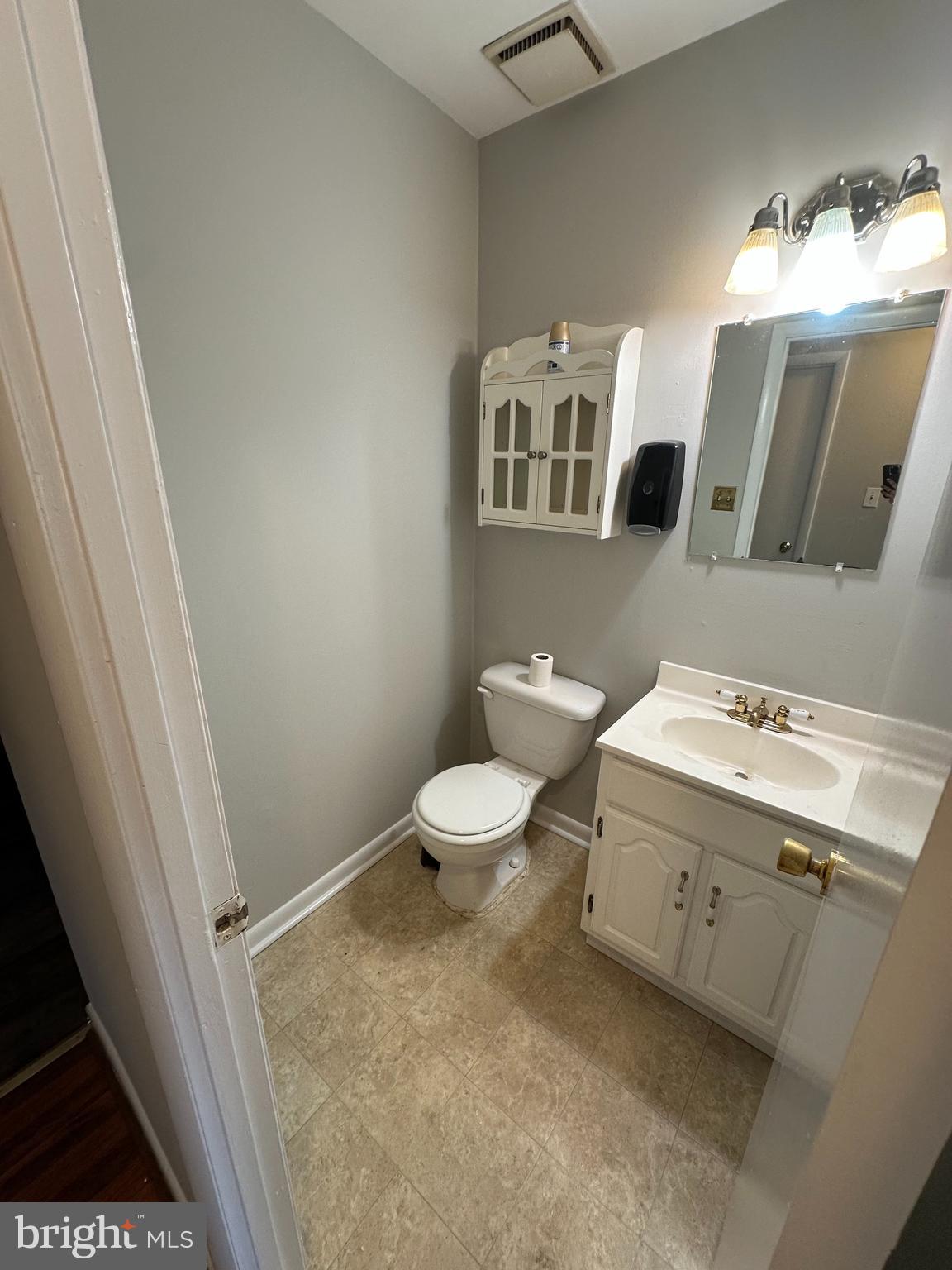 SPRING MEADOWS CONDO - Residential Lease