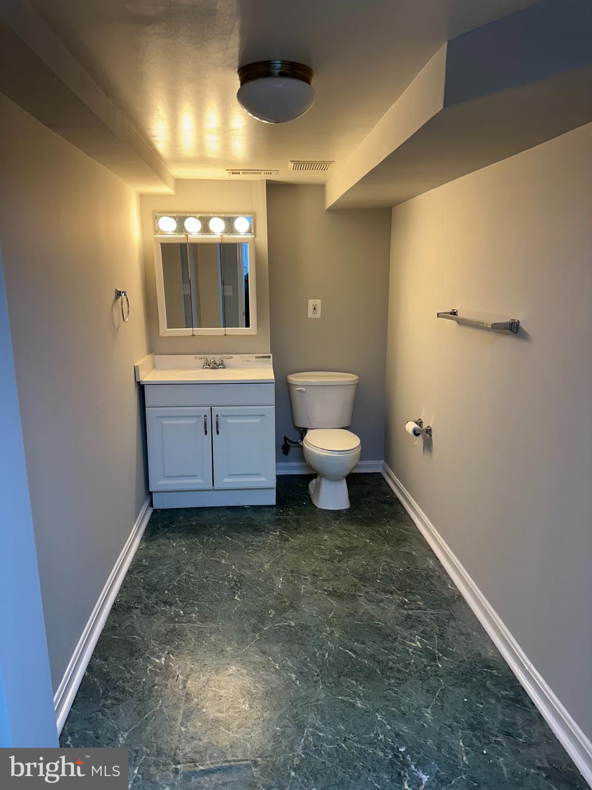 SPRING MEADOWS CONDO - Residential Lease