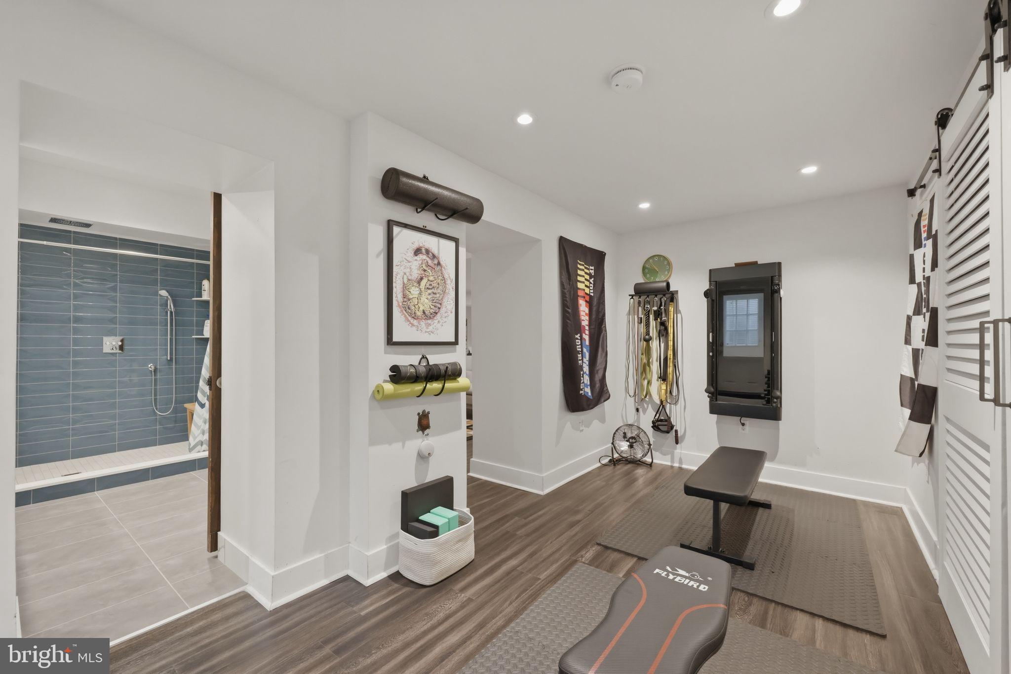 PENN WYNNE - Residential