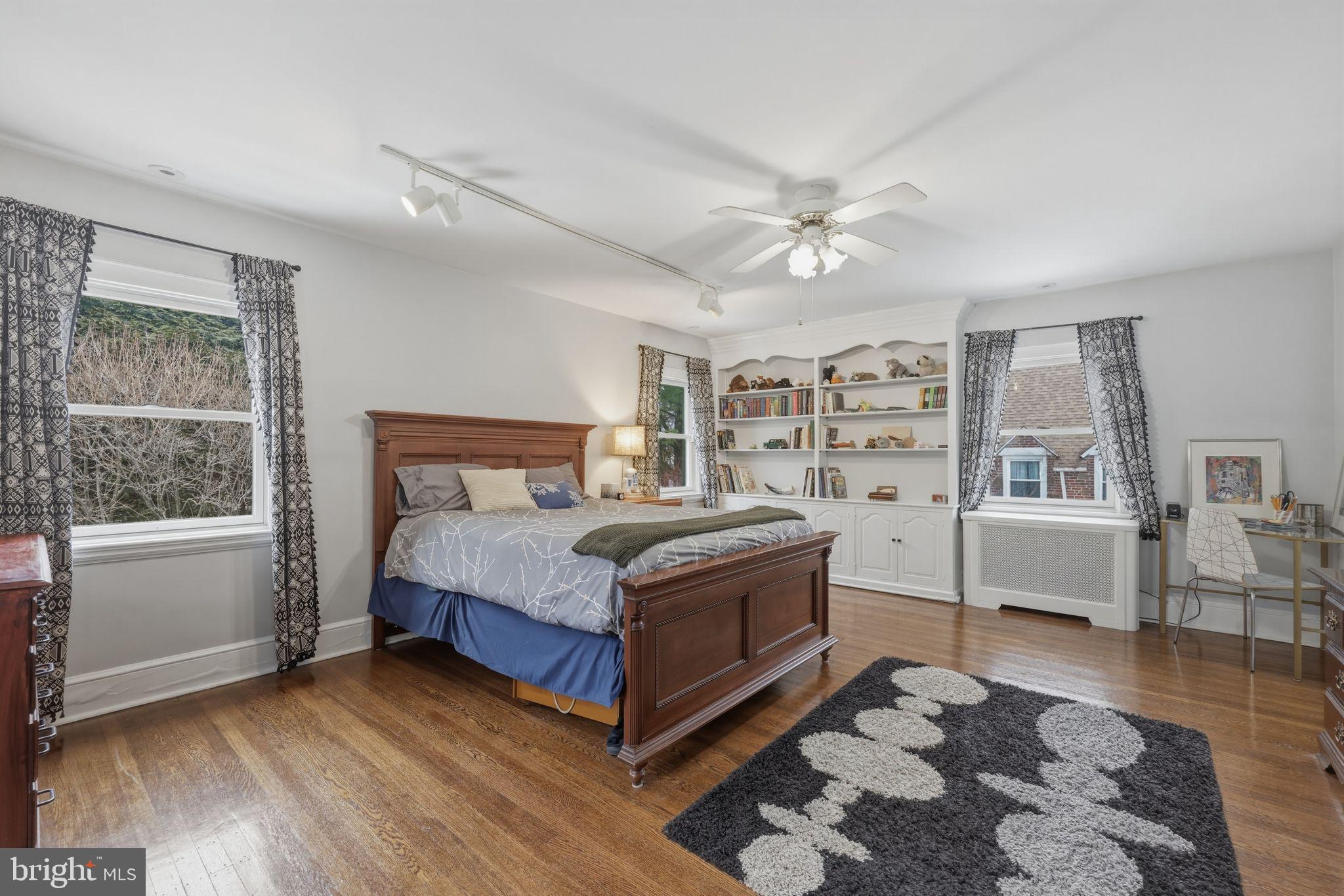 PENN WYNNE - Residential