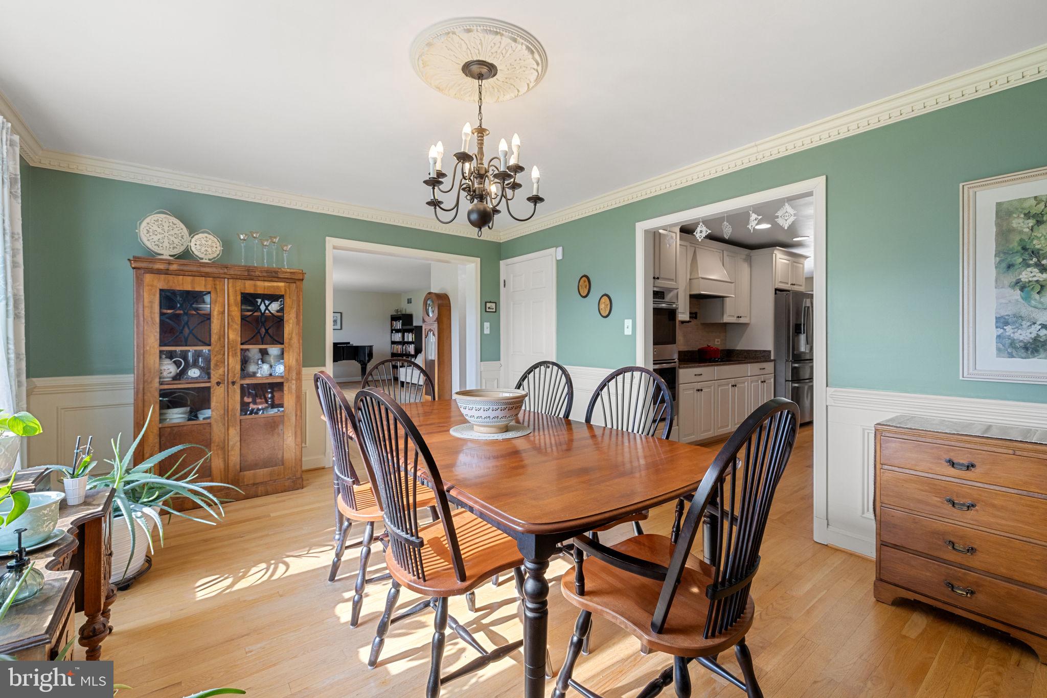 ENGLISH CHASE - Residential