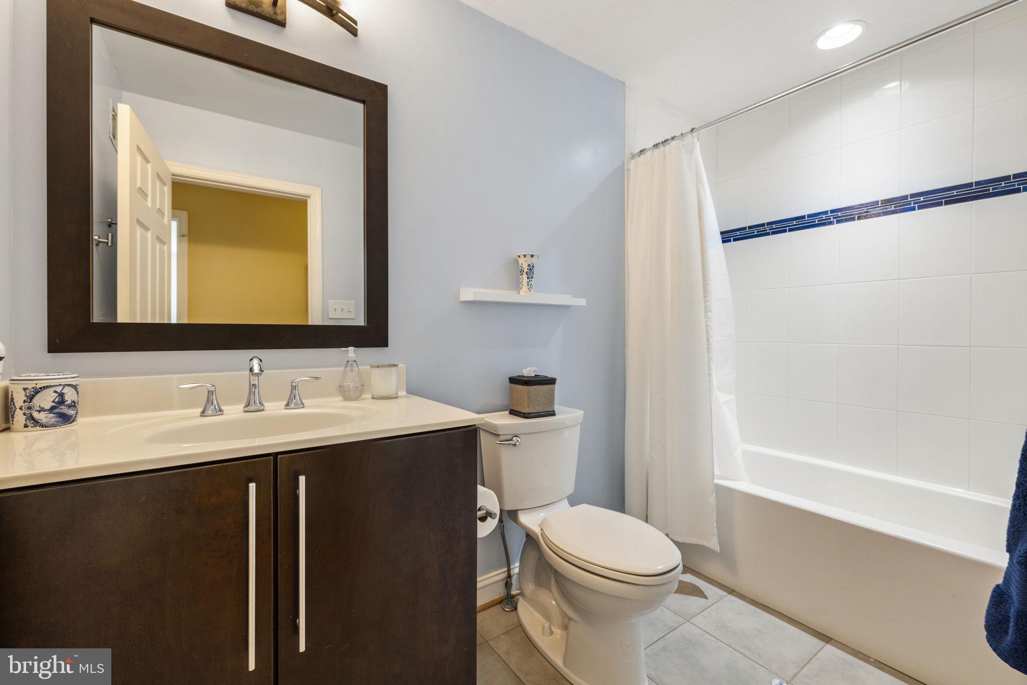 ENGLISH CHASE - Residential