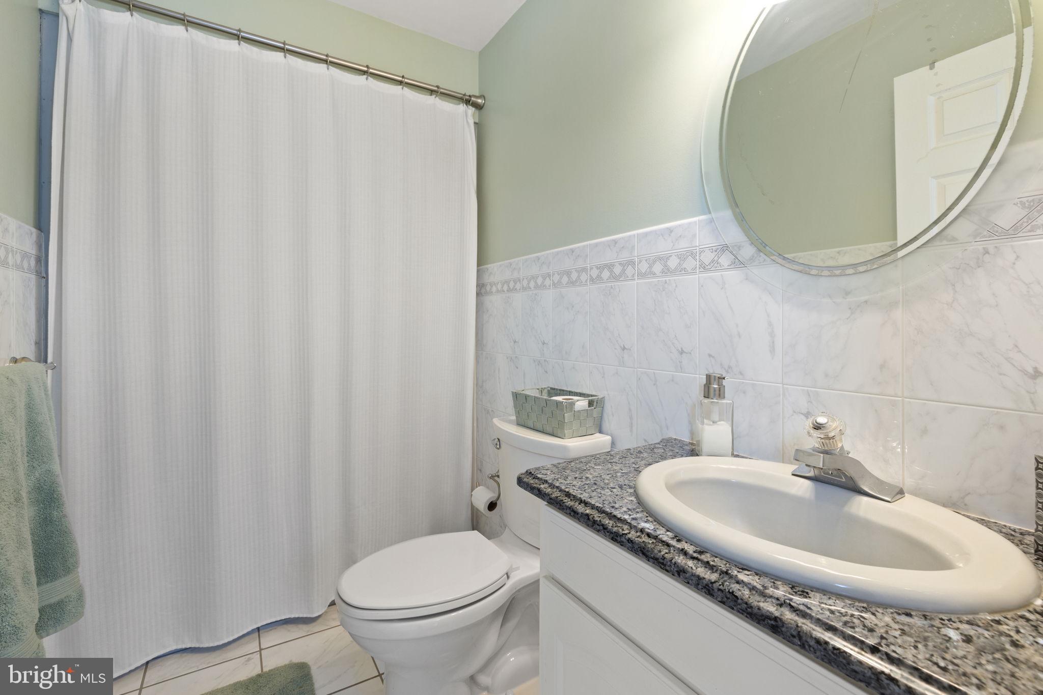 ENGLISH CHASE - Residential