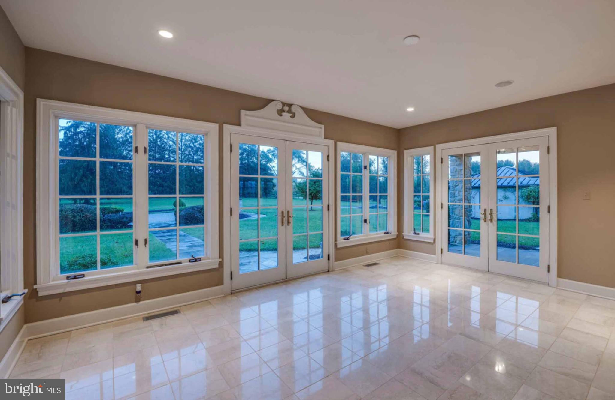 MONKTON - Residential