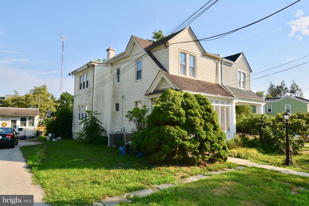 Photo of 461 Flamingo Street, PHILADELPHIA, PA 19128 (MLS # PAPH2543414)