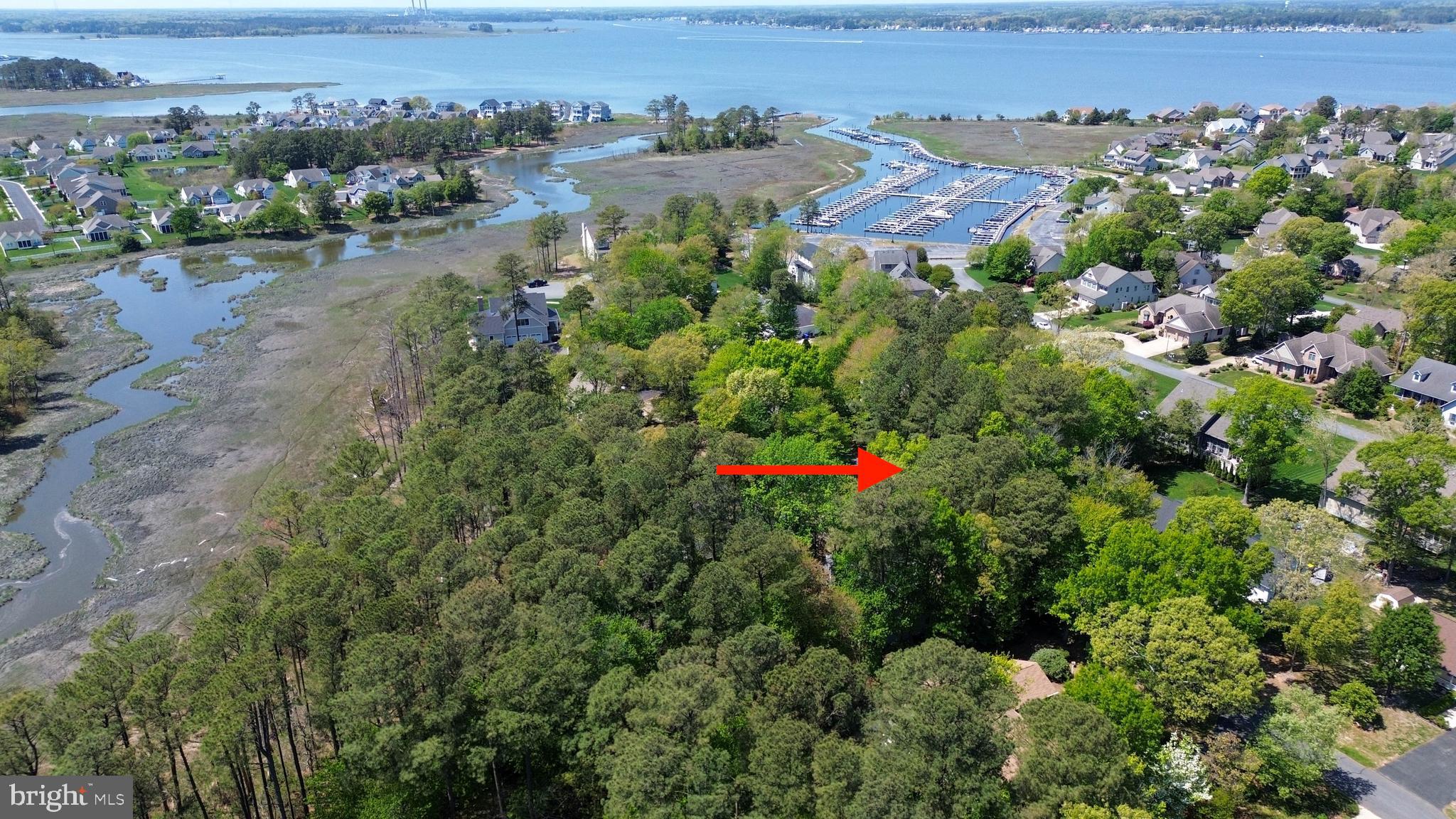 MALLARD CREEK - Land