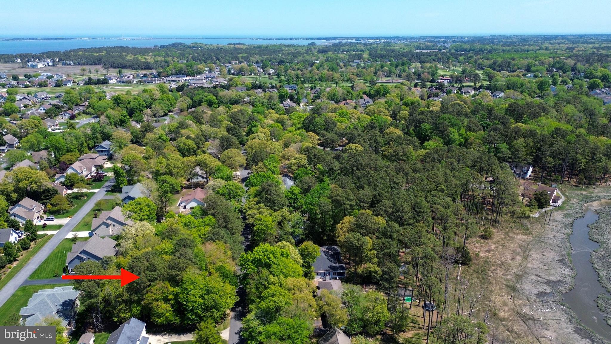 MALLARD CREEK - Land