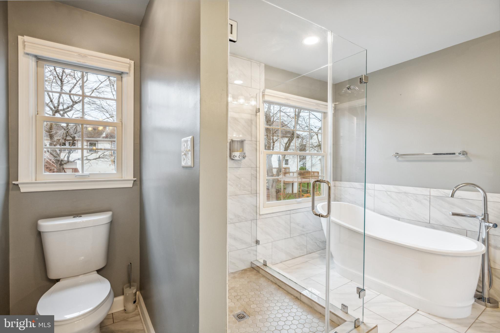 LEE MANOR - Residential Lease