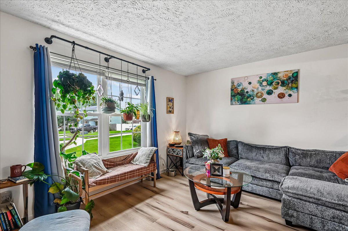 2894 DUNGATE COURT
