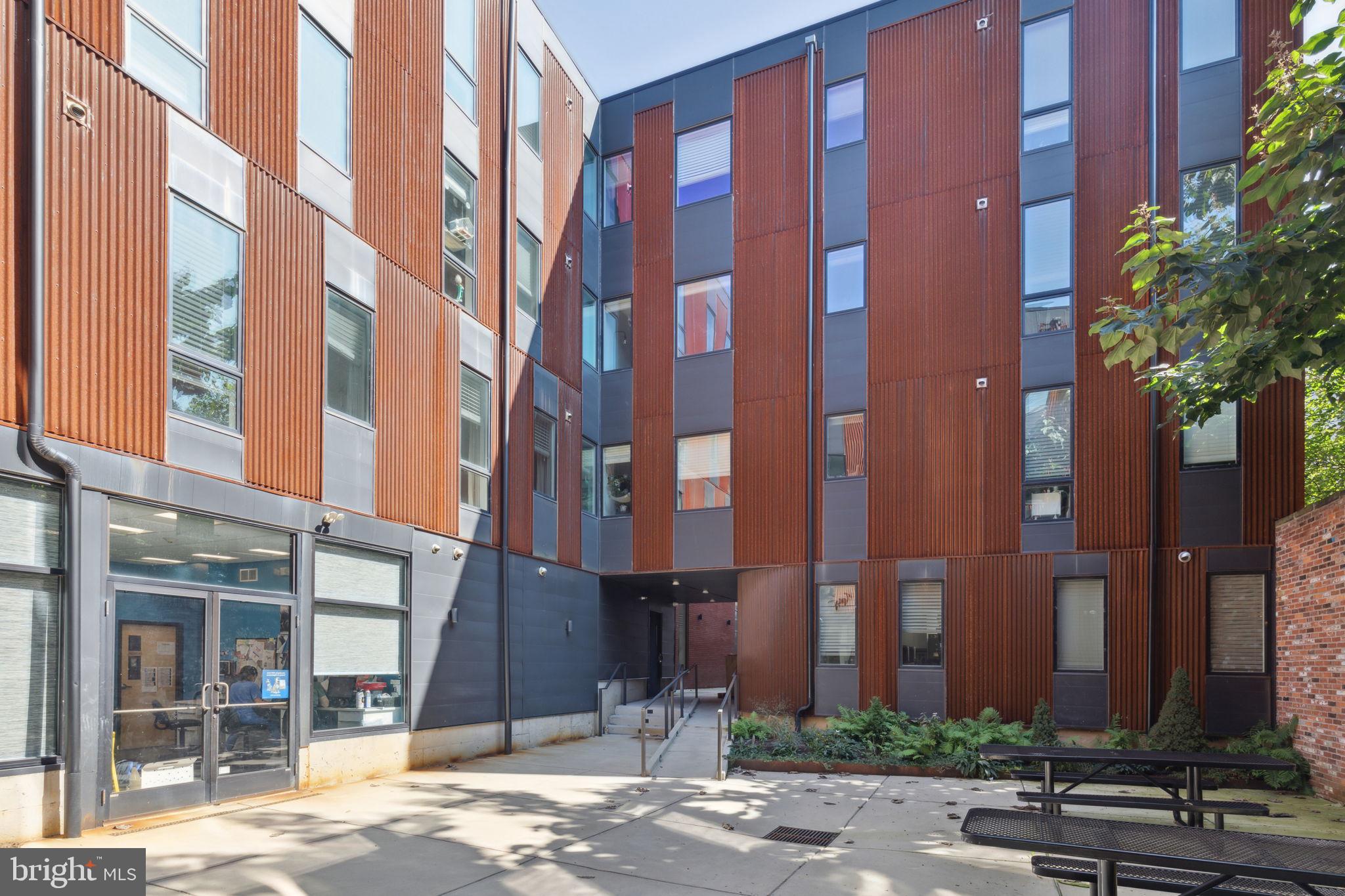 FISHTOWN - Residential Lease