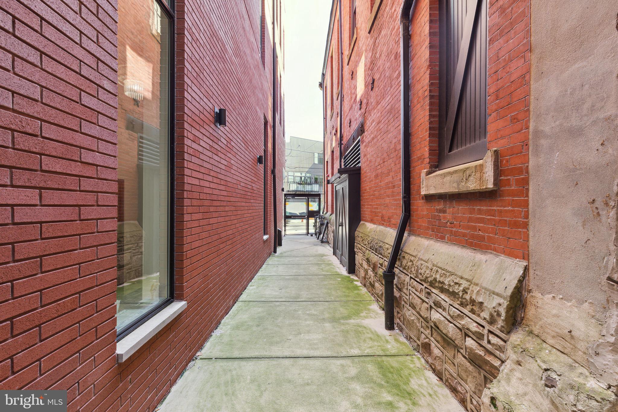 FISHTOWN - Residential Lease